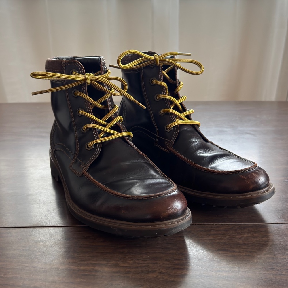 Men's Brown Leather Lace-Up Boots with Yellow Laces
